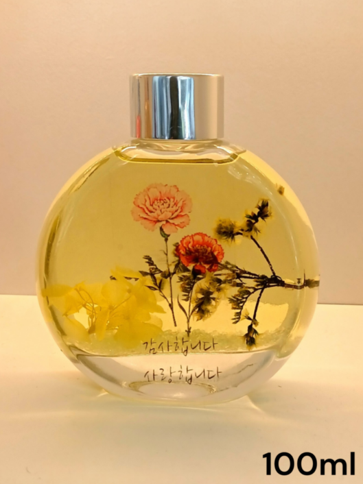 카네이션 커스텀 디퓨저 (100ml) : 24,000원 (선물 포장 포함)